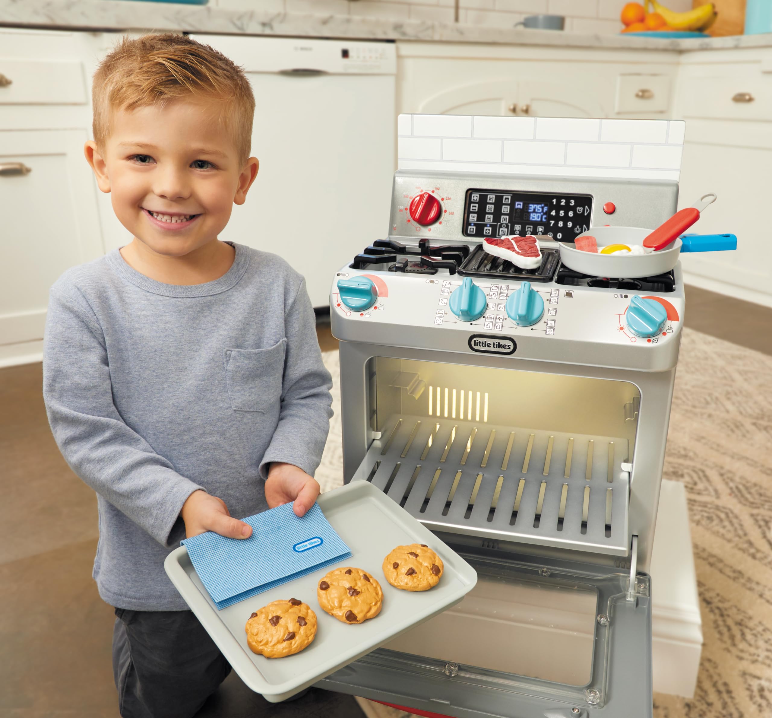 Little Tikes First Oven forno giocattolo interattivo suoni