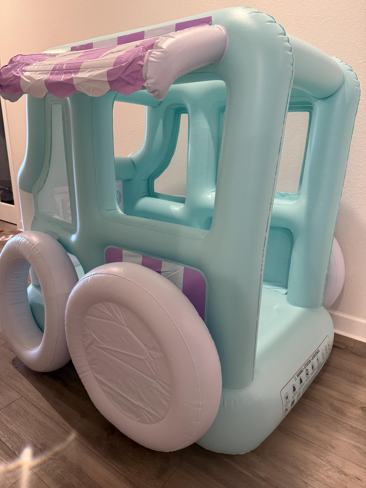 Little Tikes Sweet Spaces casetta gelato gonfiabile interno 2-5 anni