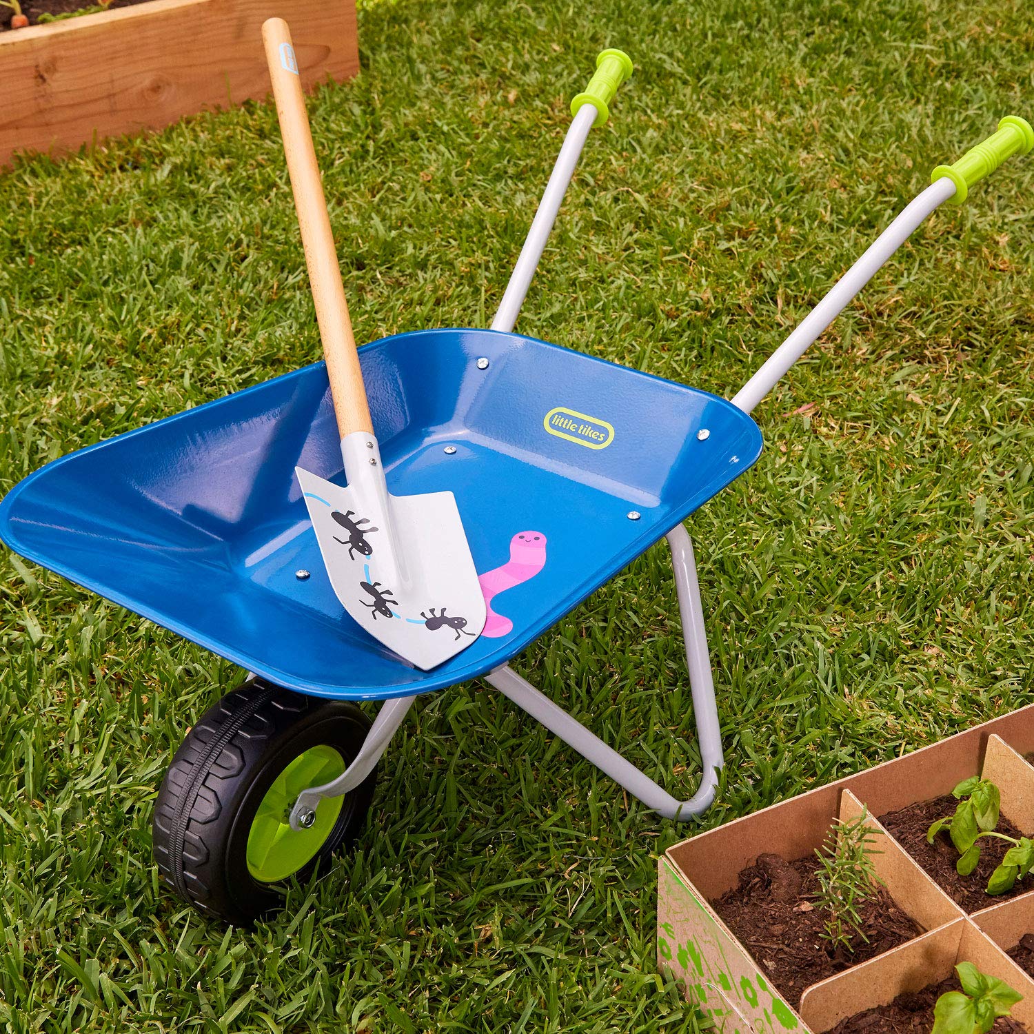 Little Tikes Growing Garden Carriola Giocattolo con Pala da Giardino