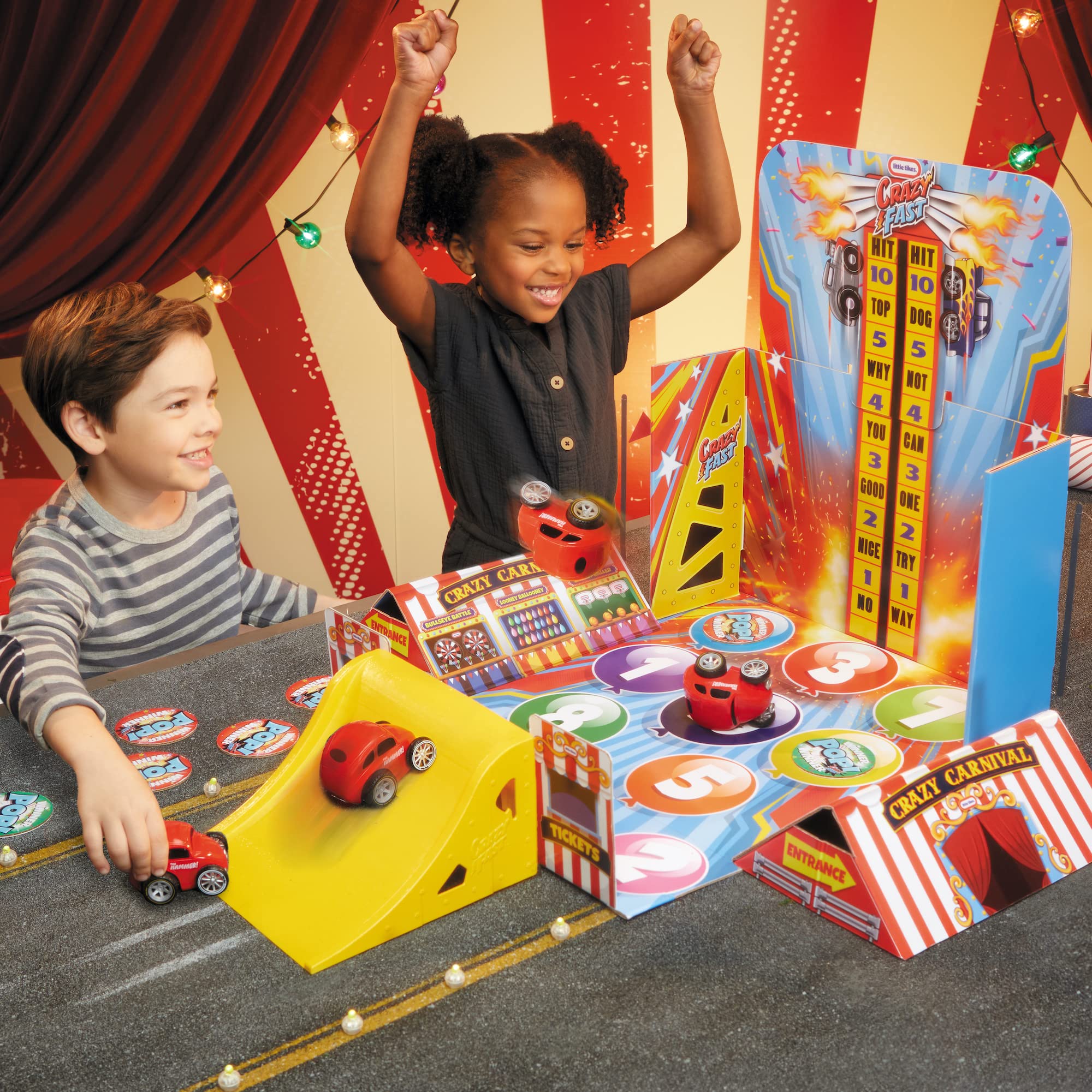 Little Tikes Preschool Flip & Fly Carnival Pista Macchinine 3+