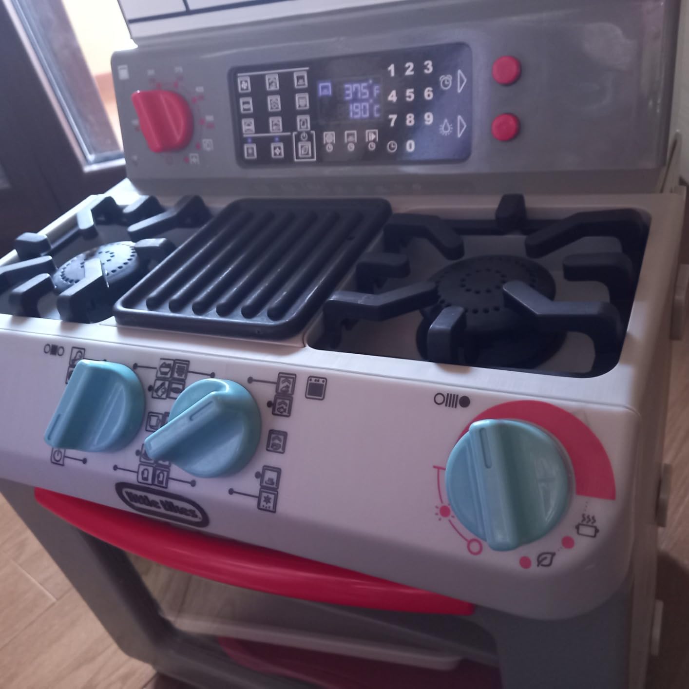 Little Tikes First Oven forno giocattolo interattivo suoni
