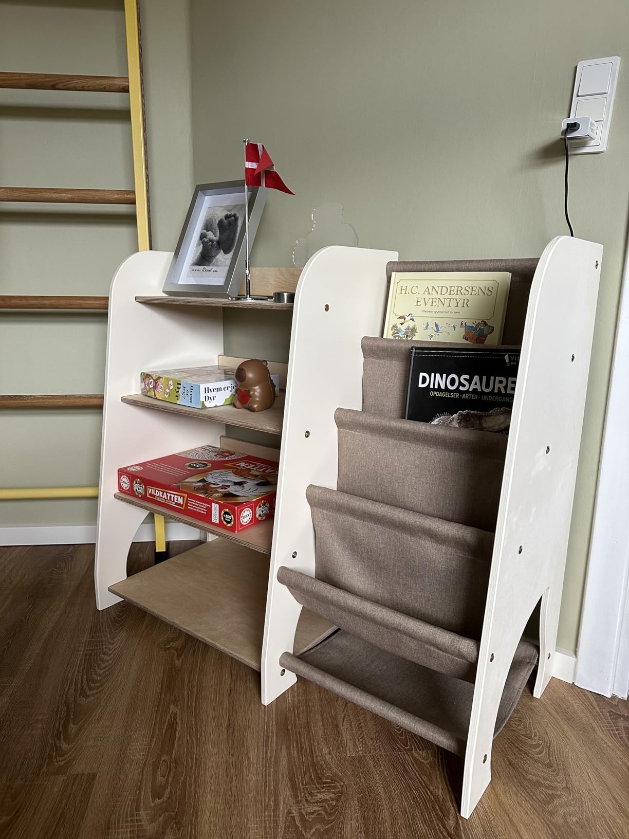 Goodevas Mensola Cameretta libreria bambini legno beige media