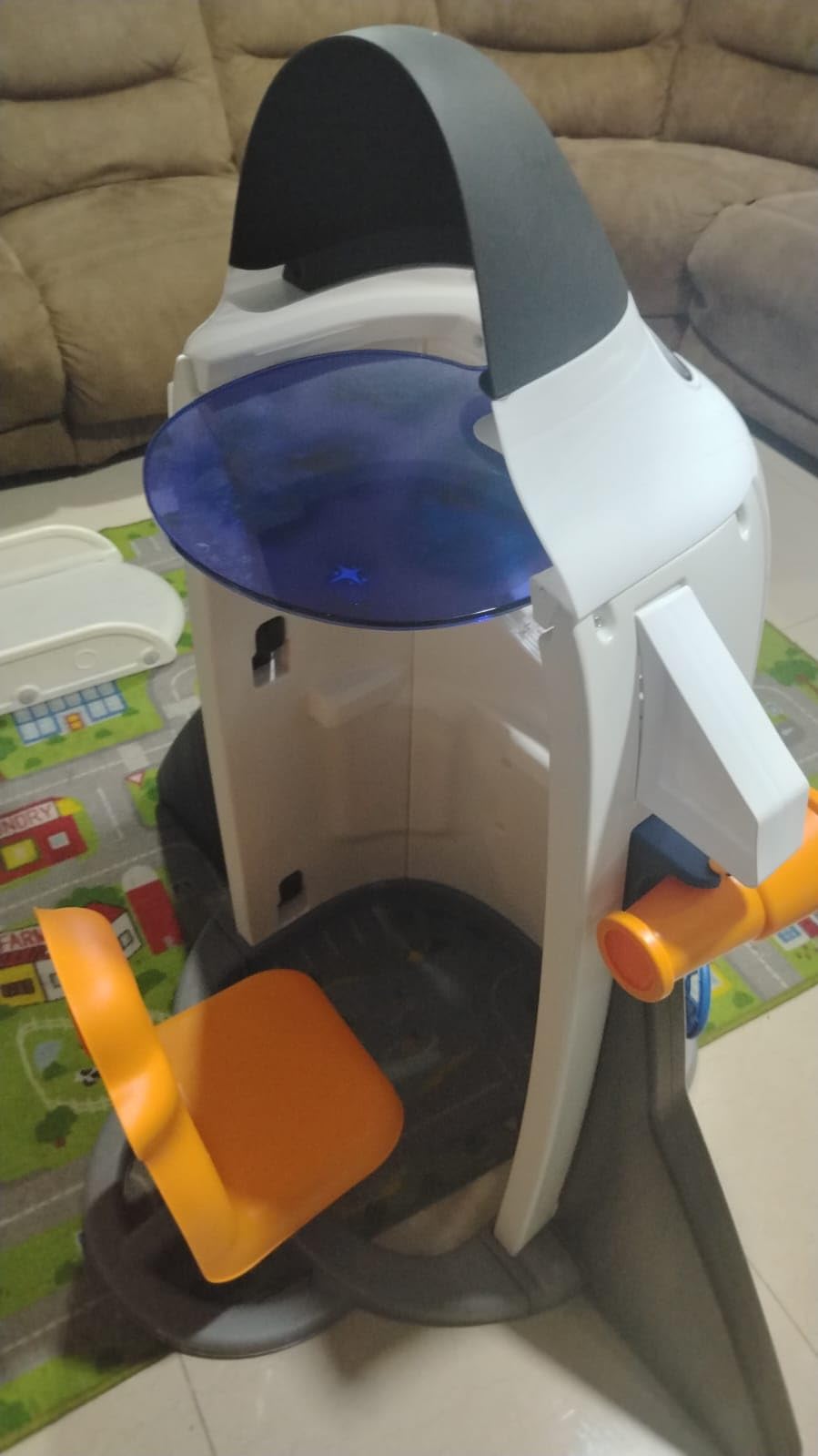 Little Tikes Adventure Rocket razzo 120 cm luci suoni 2 anni+