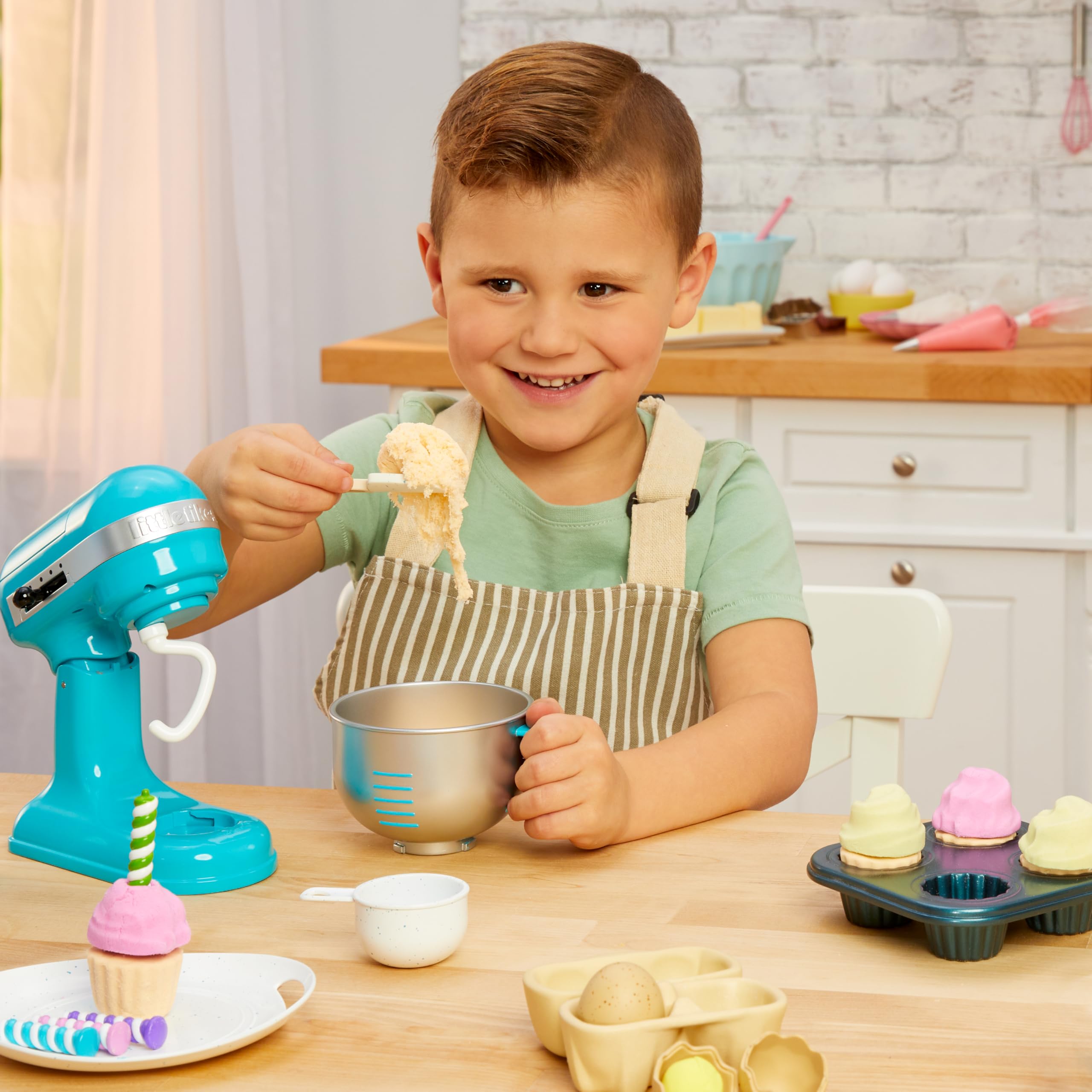 Little Tikes Creative Chefs Baker's Kit rosa set pasticcere 18 pezzi