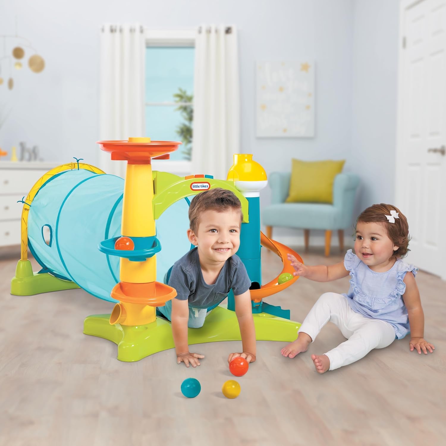 Little Tikes Tunnel Attività 2 in 1 gioco con 5 palline 1-3 anni
