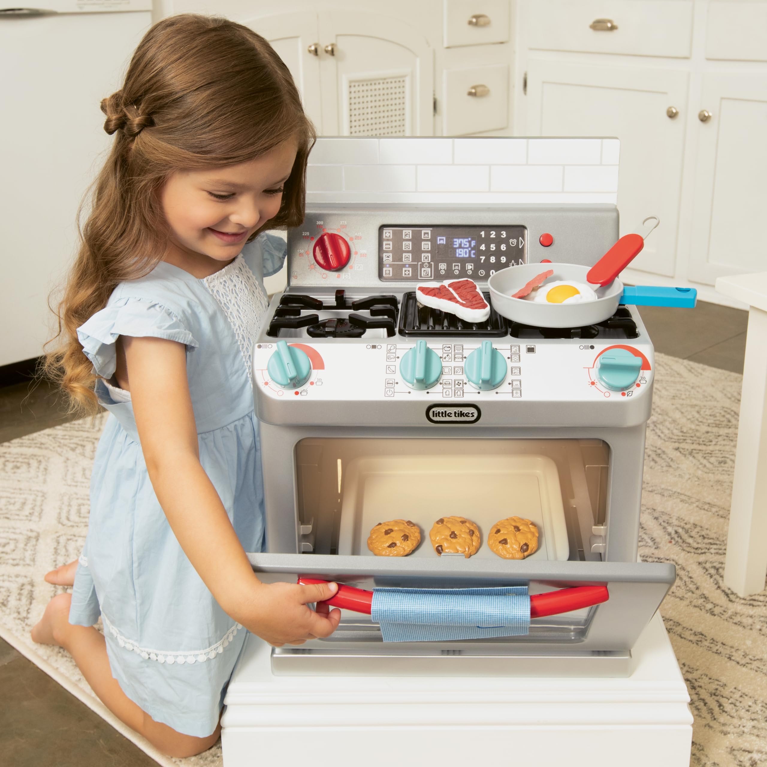 Little Tikes First Oven forno giocattolo interattivo suoni