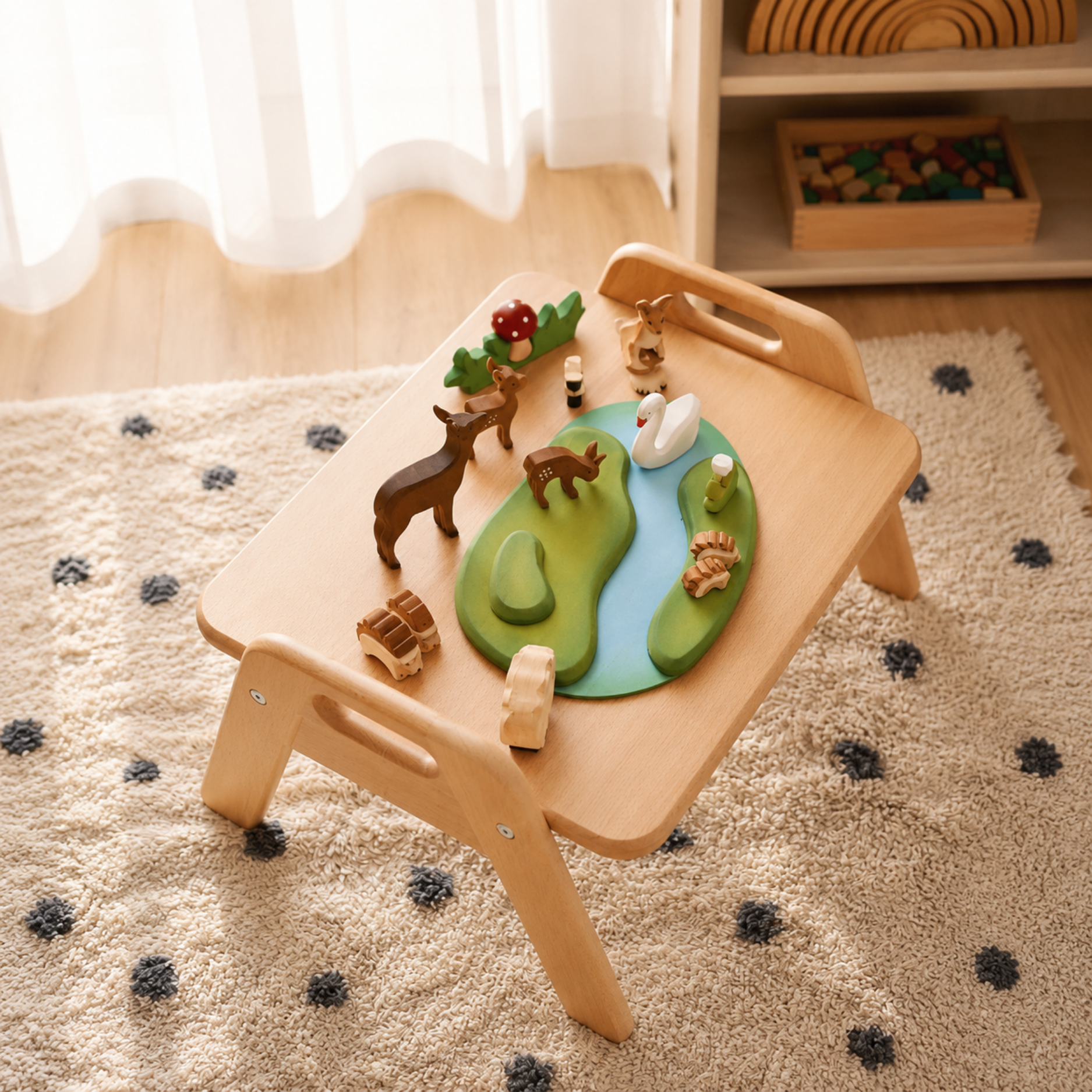LIONHERZ Montessori tavolino pavimento faggio Piccolo 1-3 anni