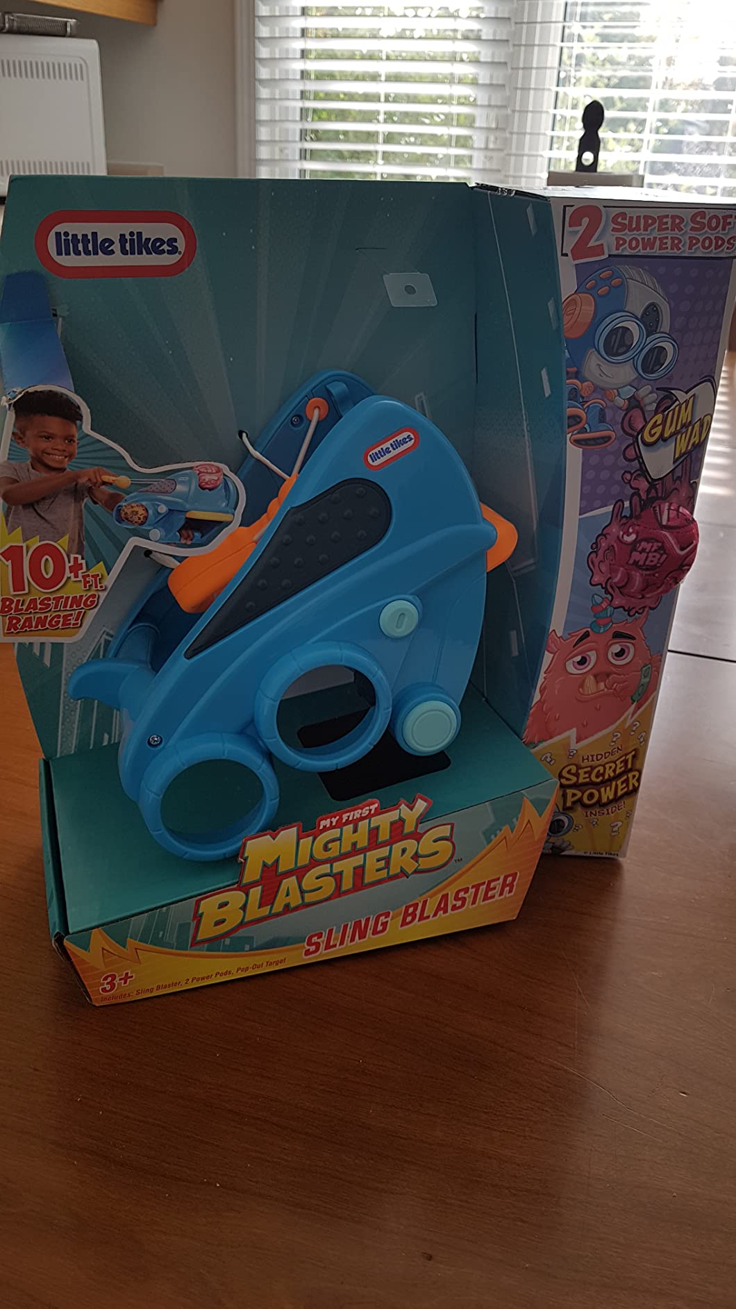 Little Tikes Mighty Blasters Sling Blaster con bersaglio