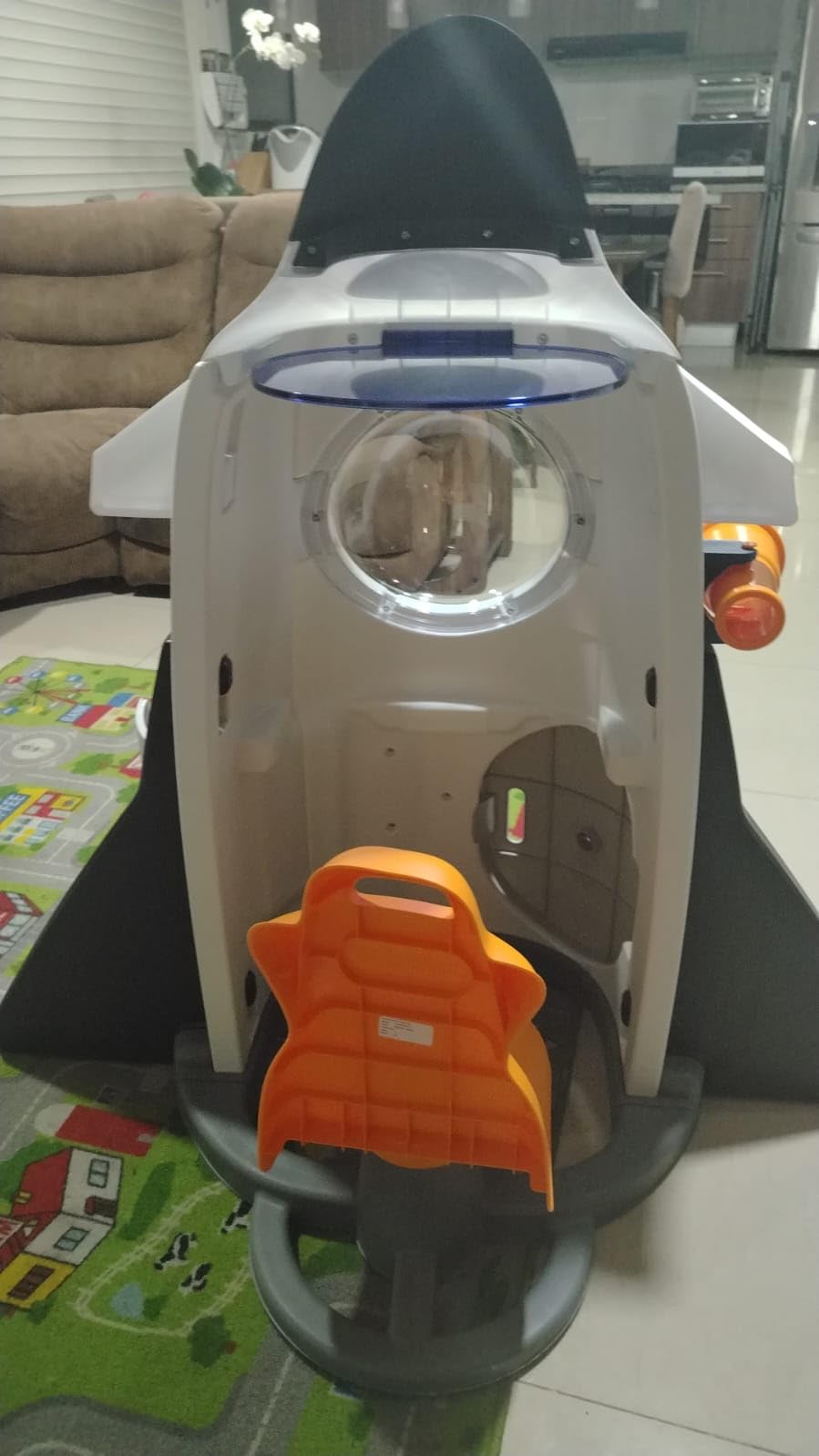 Little Tikes Adventure Rocket razzo 120 cm luci suoni 2 anni+