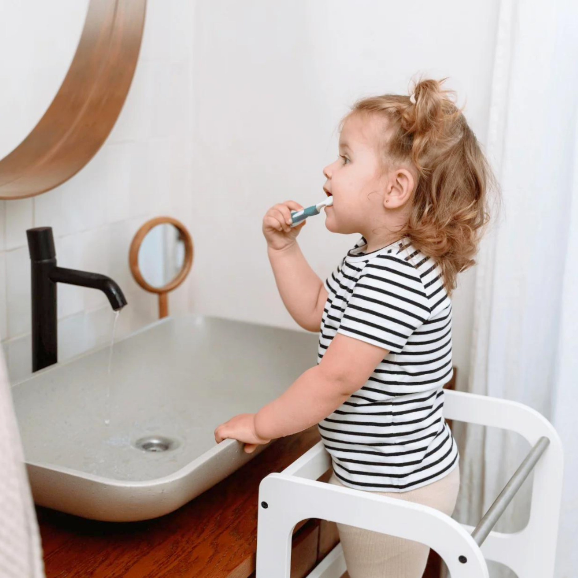Lionherz STEP'n'SIT torre montessori 2in1 bianca