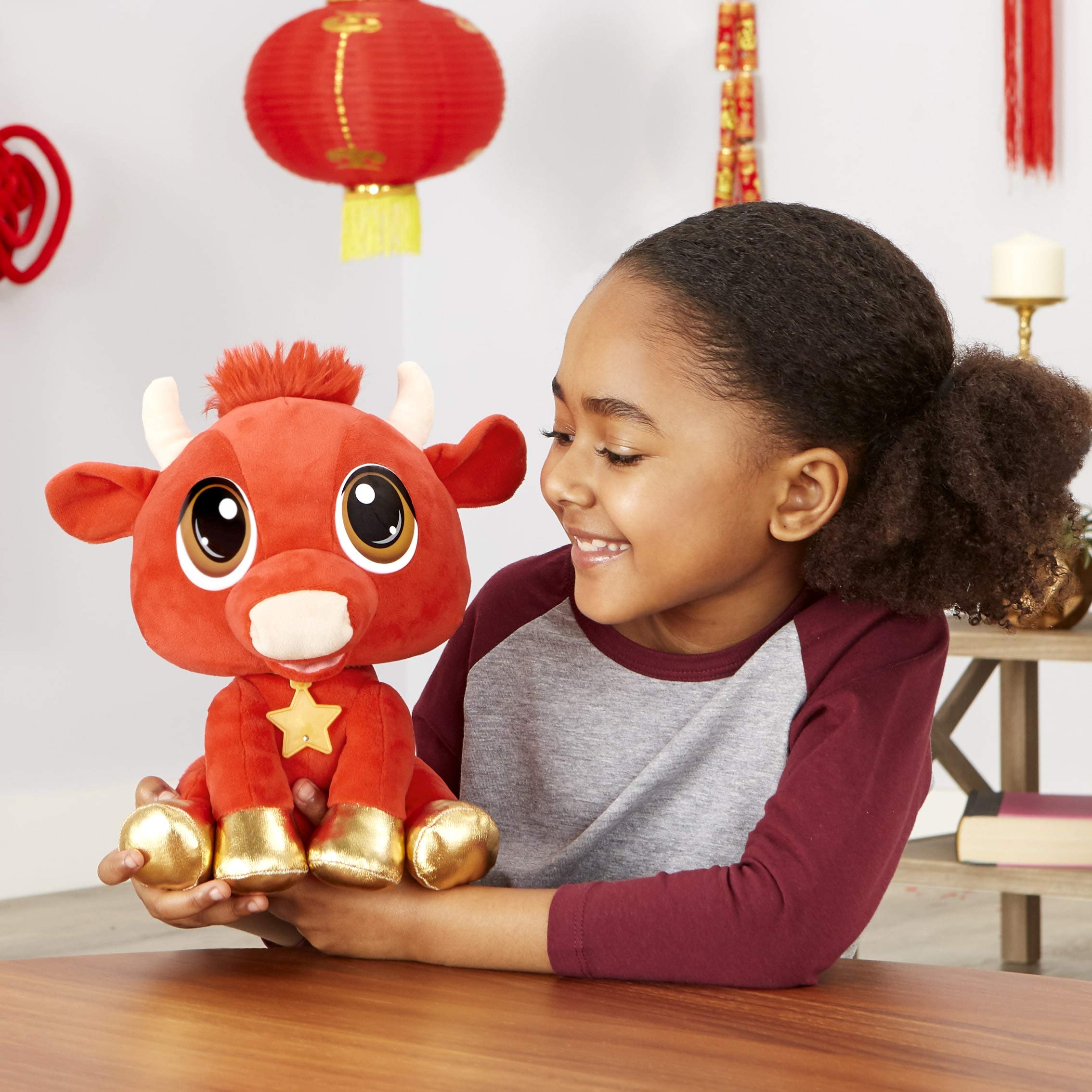 Little Tikes Rescue Tales Bue Peluche Interattivo Rosso