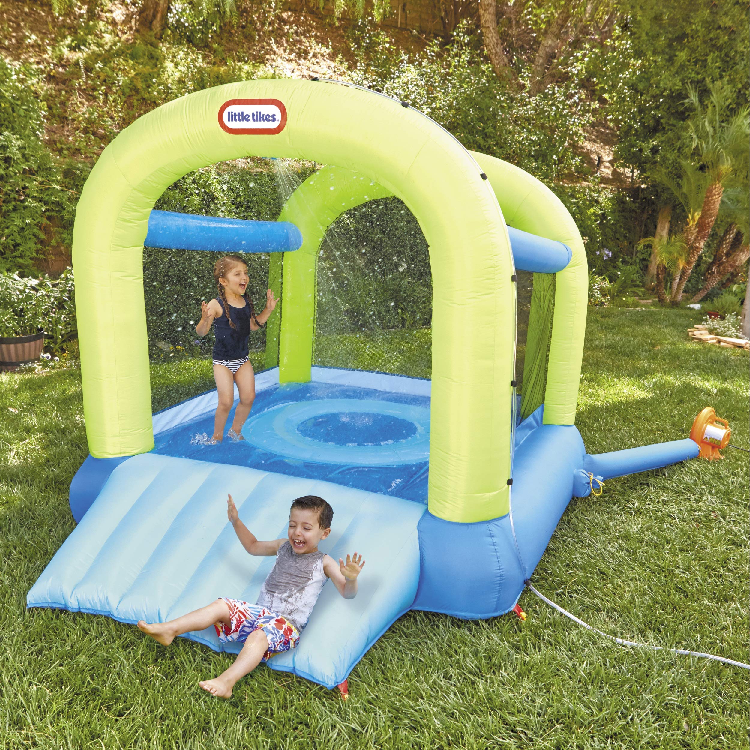 Little Tikes Splash 'n Spray castello gonfiabile con scivolo