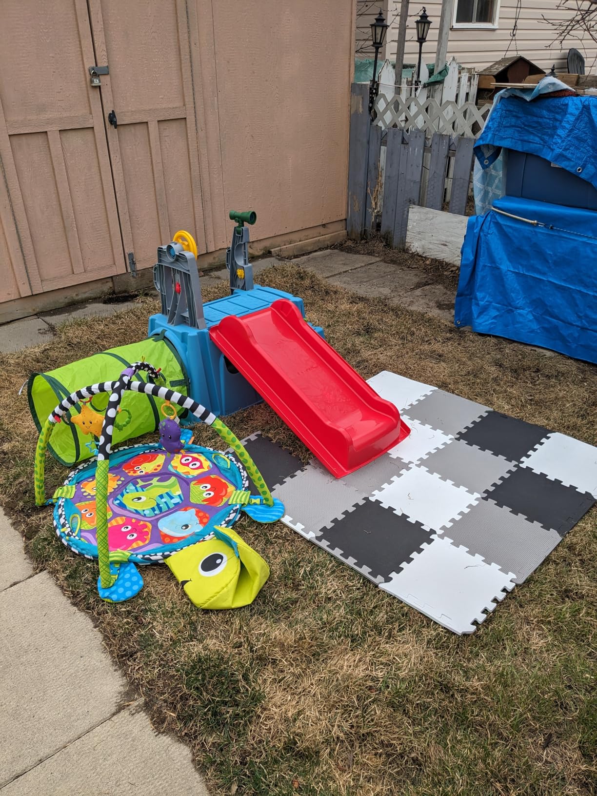 Little Tikes Easy Store scivolo grande Sunshine 151 cm