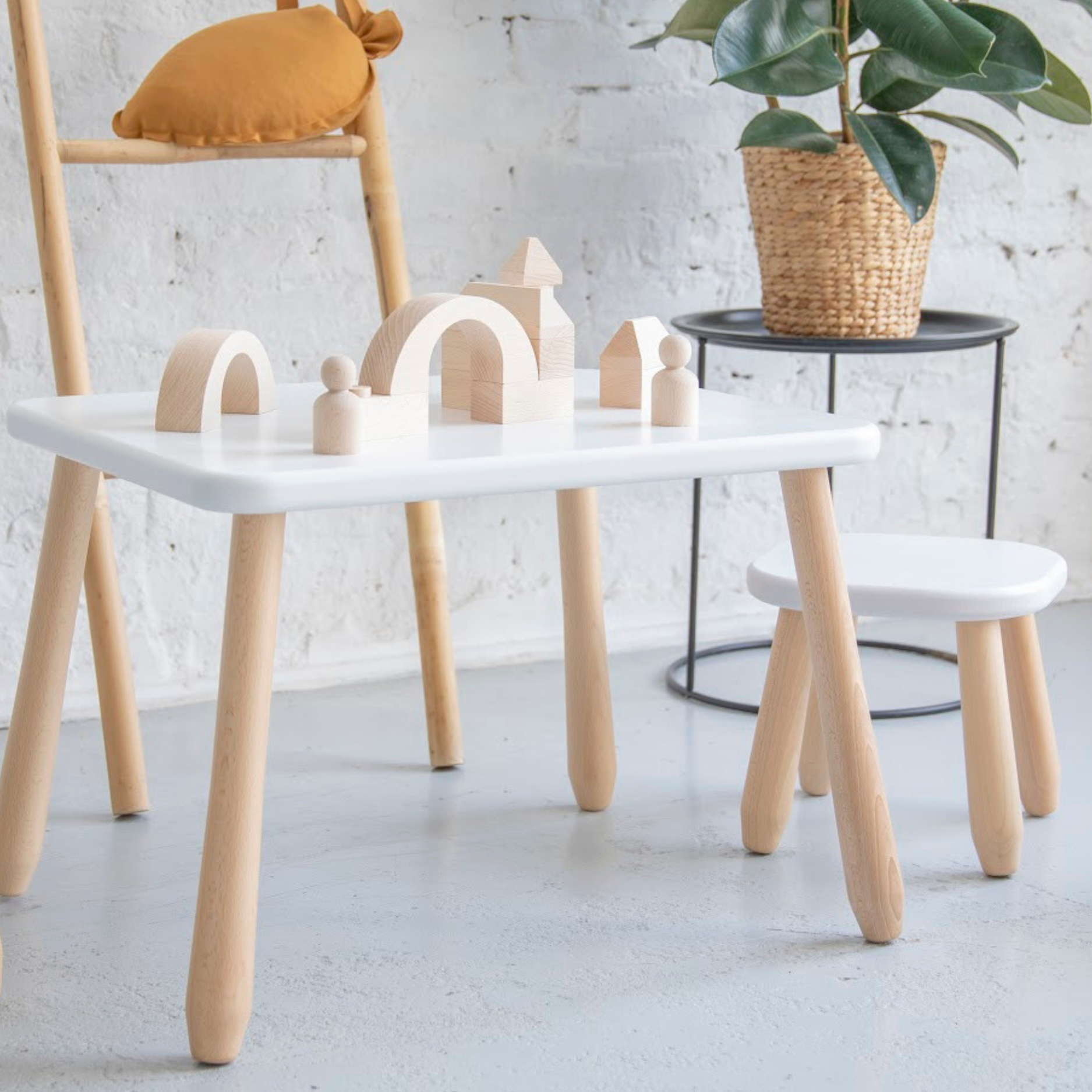 Lionherz Solo Minimal tavolo sgabello faggio 1-5 anni