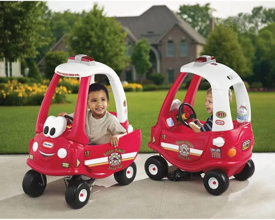 Little Tikes Ride'n'Rescue Cozy Coupe macchinina soccorso 2025